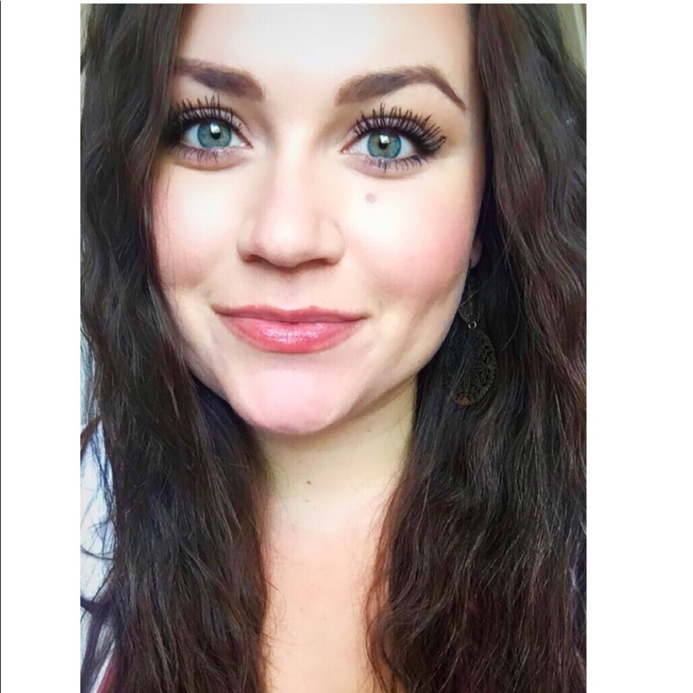 Meet your Posher, Talise